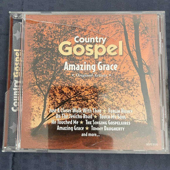 2 Country Gospel CD - Amazing Grace and Peace in the Valley
Buy 2 Get 1 Free - Picture 1 of 6